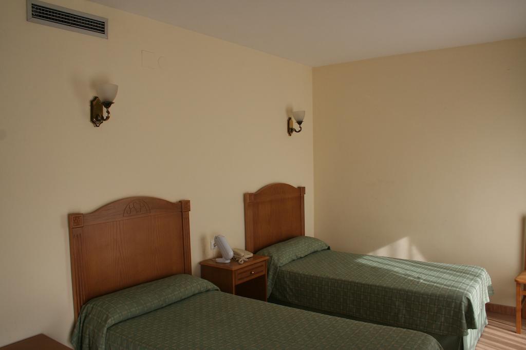 Hotel Austria 76 Sagunto Camera foto